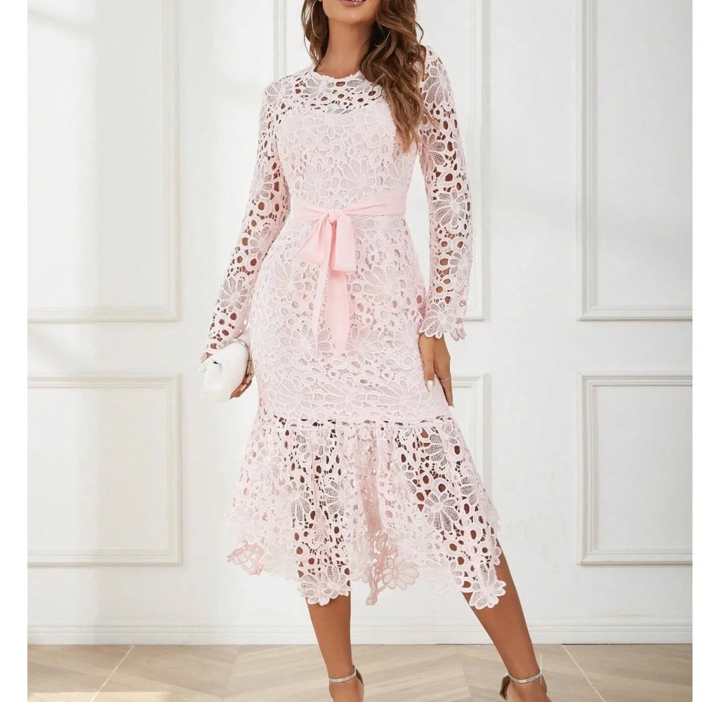 Luxe Floral Lace Belted Mermaid Hem Summer Formal Dress - Picture 5 of 5